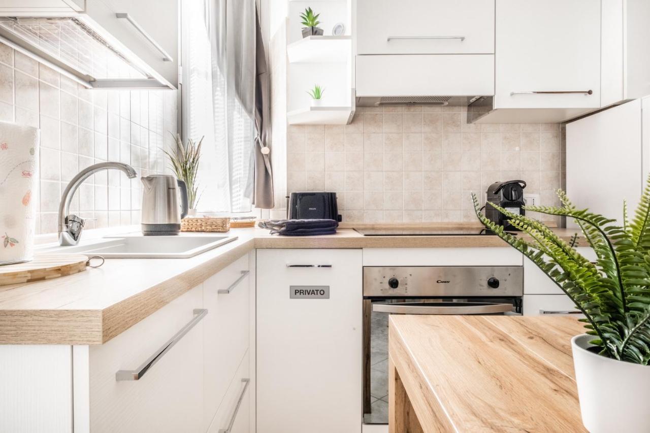 Pretty House Navigli-Duomo Netflix & Design Apartment Milano Exterior foto